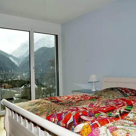 Appartement Chasa Miramunt 9